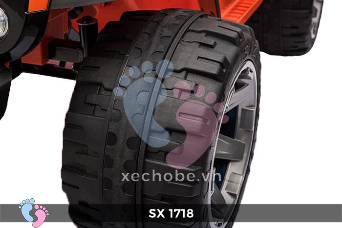 Xe ô tô điện trẻ em Jeep SX-1718