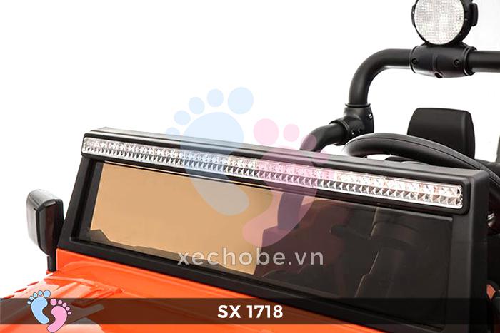 Xe ô tô điện trẻ em Jeep SX-1718