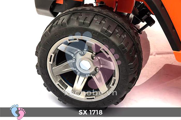 Xe ô tô điện trẻ em Jeep SX-1718