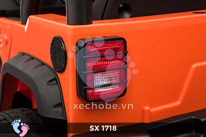 Xe ô tô điện trẻ em Jeep SX-1718